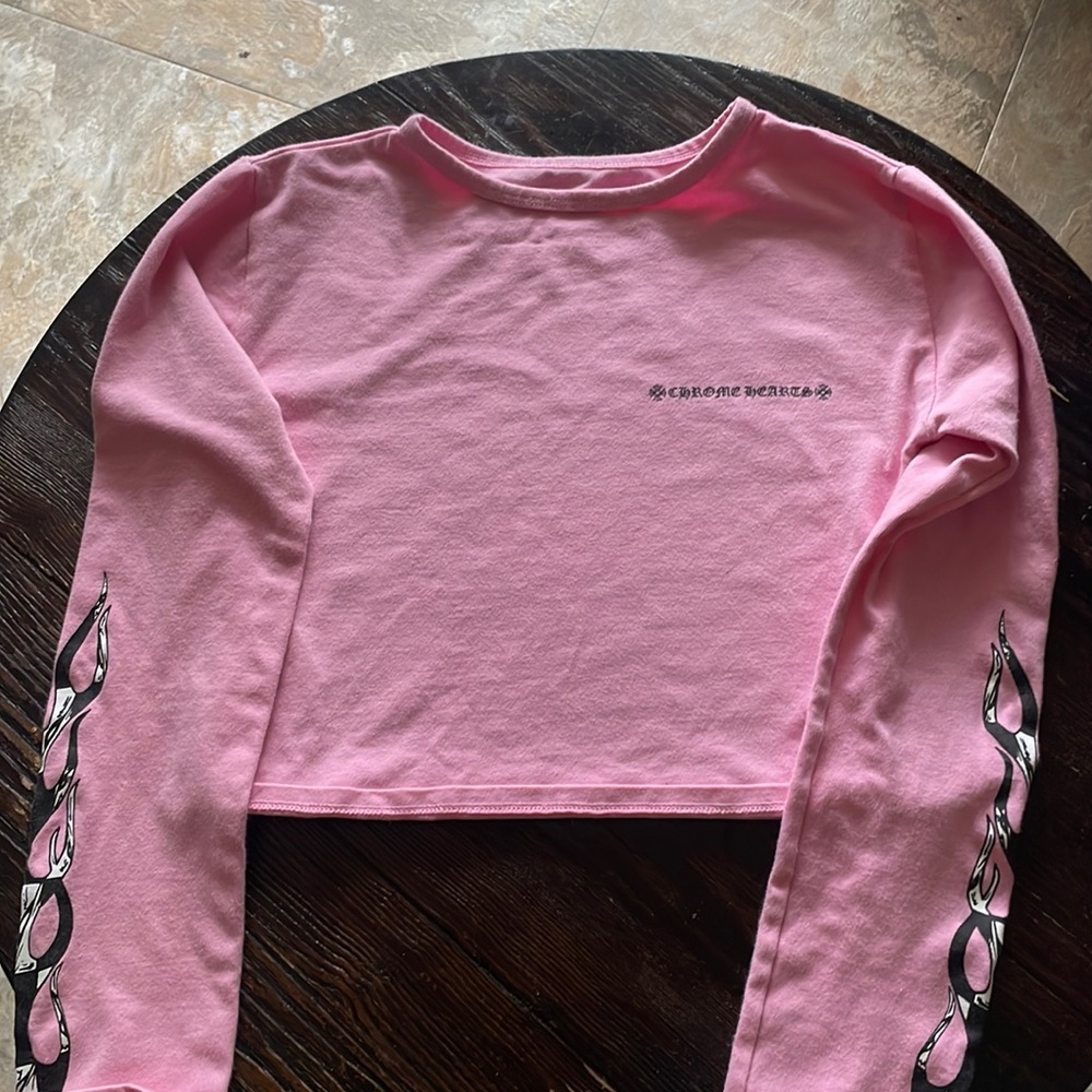 Women chrome heart shirt